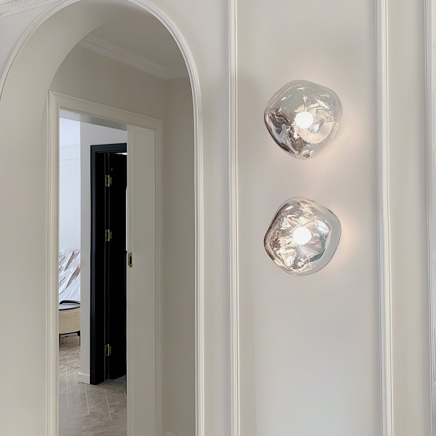 Nøordka Light Bespoke Wall Light Fixture Molten Glass Mirror Contemporary Wall Lamp