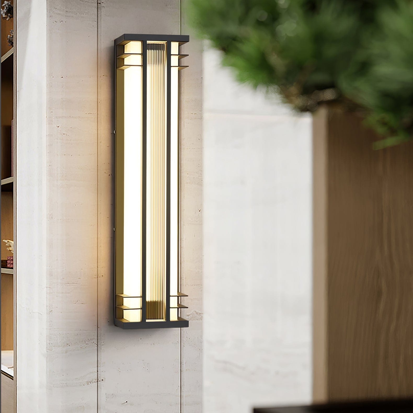 Nøordka Light Bespoke Wall Light Fixture Vertical Stainless Steel Contemporary Wall Light