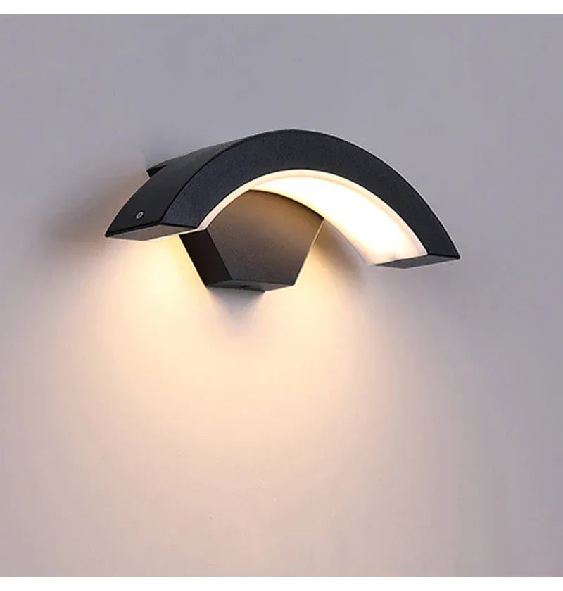 Nøordka Light Wall Light Fixtures Sleek Waterproof Outdoor Wall Sconce with Motion Sensor