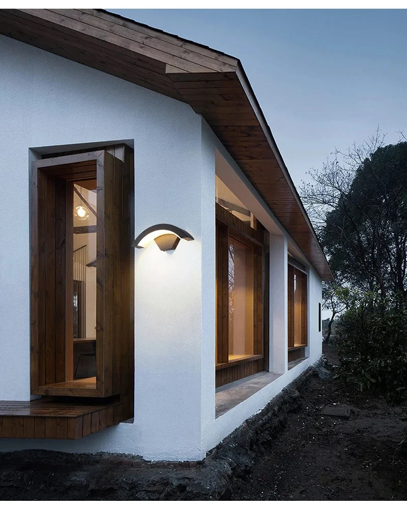 Nøordka Light Wall Light Fixtures Sleek Waterproof Outdoor Wall Sconce with Motion Sensor