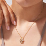 Load image into Gallery viewer, 18k Dainty Eternal Clover Necklace