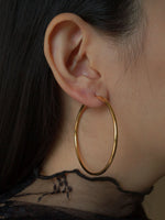 Load image into Gallery viewer, Bella Large Thin Gold Hoop Earrings