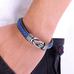 Load image into Gallery viewer, Unisex Eternal Love Knot Leather Bracelet