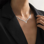 Load image into Gallery viewer, V Taper Herringbone Necklace