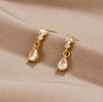 Load image into Gallery viewer, Yarina Teardrop Crystal Earrings