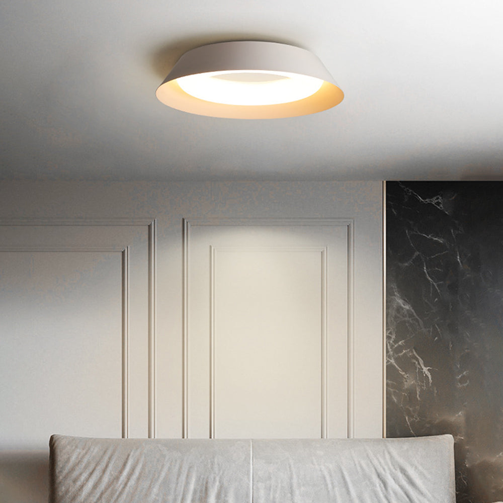 Contemporary Flush Mount Ceiling Light in White