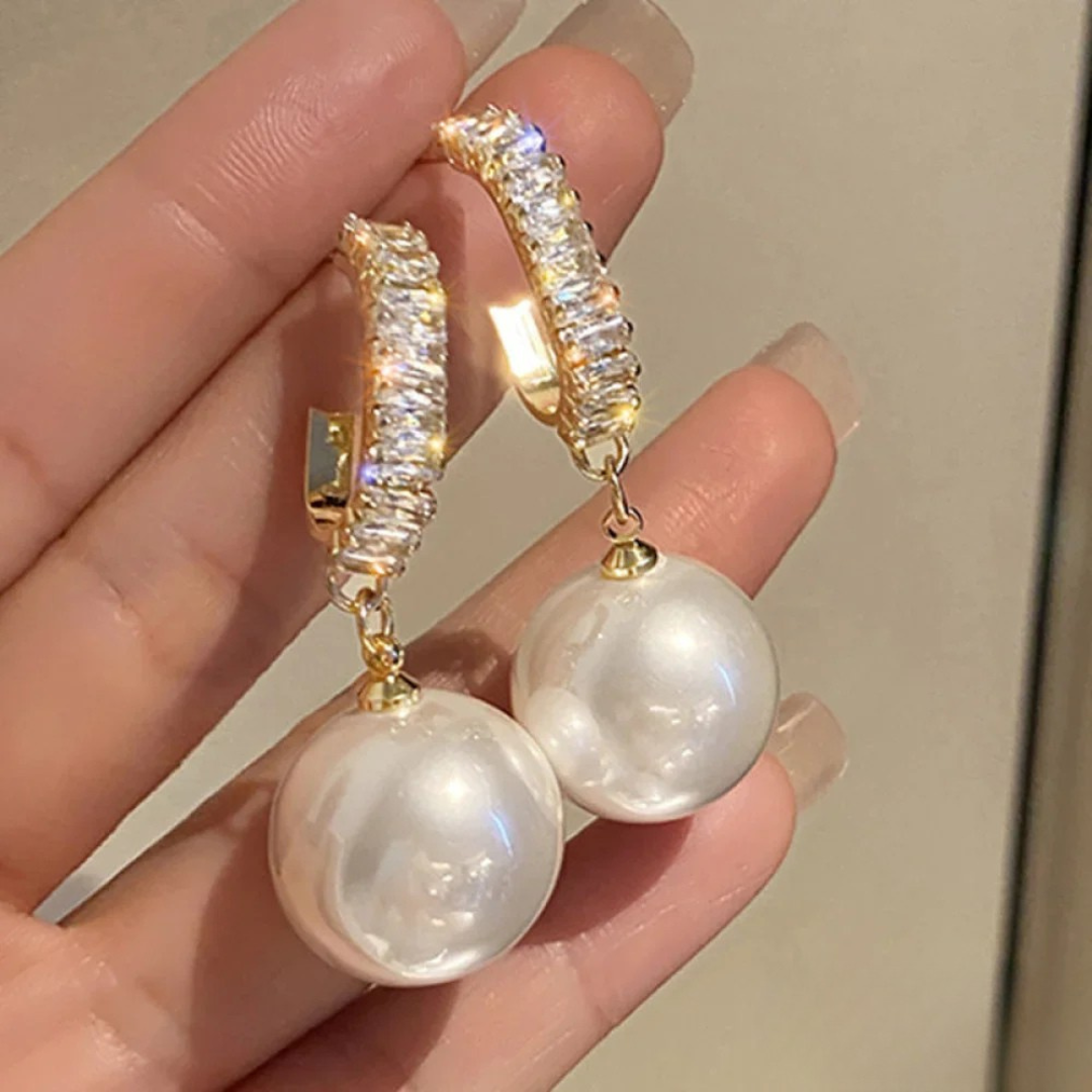 Chic Zirconia Drop Earrings