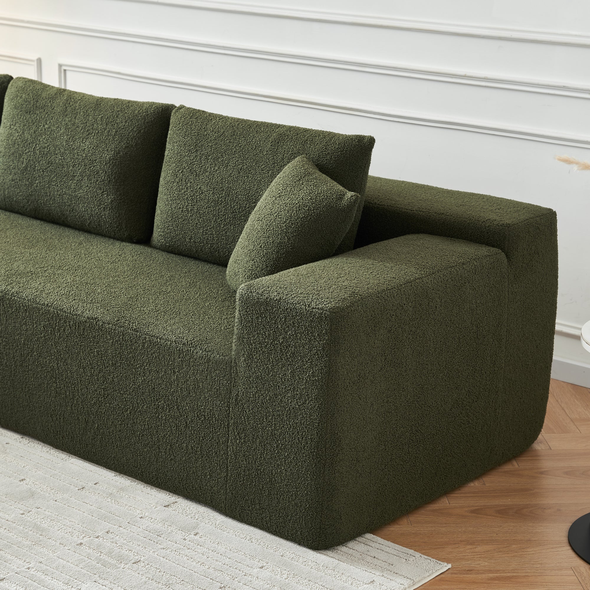 Lusaka 4-Seat Modern Sectional Sofa in Green