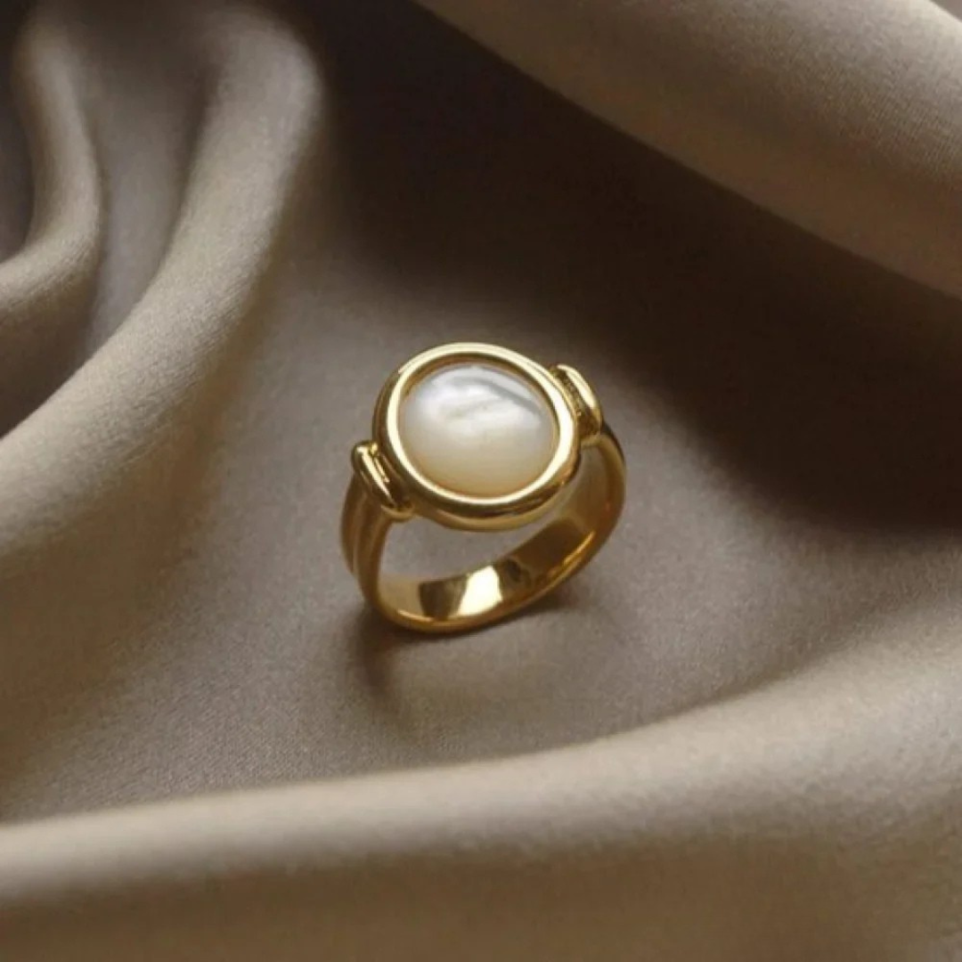 Romantic Pearl Statement Ring