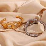 Load image into Gallery viewer, 18k Chunky Buckle Open Bangle Bracelet
