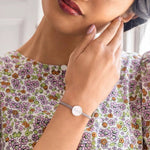 Load image into Gallery viewer, 18k Custom Suede Circle Name Bracelet
