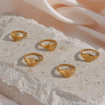 Load image into Gallery viewer, 18k Dainty Floral Signet Rings

