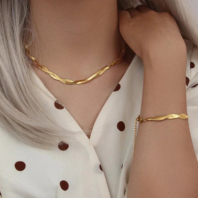 18k Interwoven Herringbone Chain Necklace and Bracelet Set