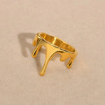Load image into Gallery viewer, 18k Minimal Melting Ring
