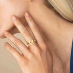 Load image into Gallery viewer, 18k Minimal Melting Ring
