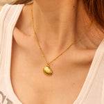 Load image into Gallery viewer, Edna Gold Shell Necklace
