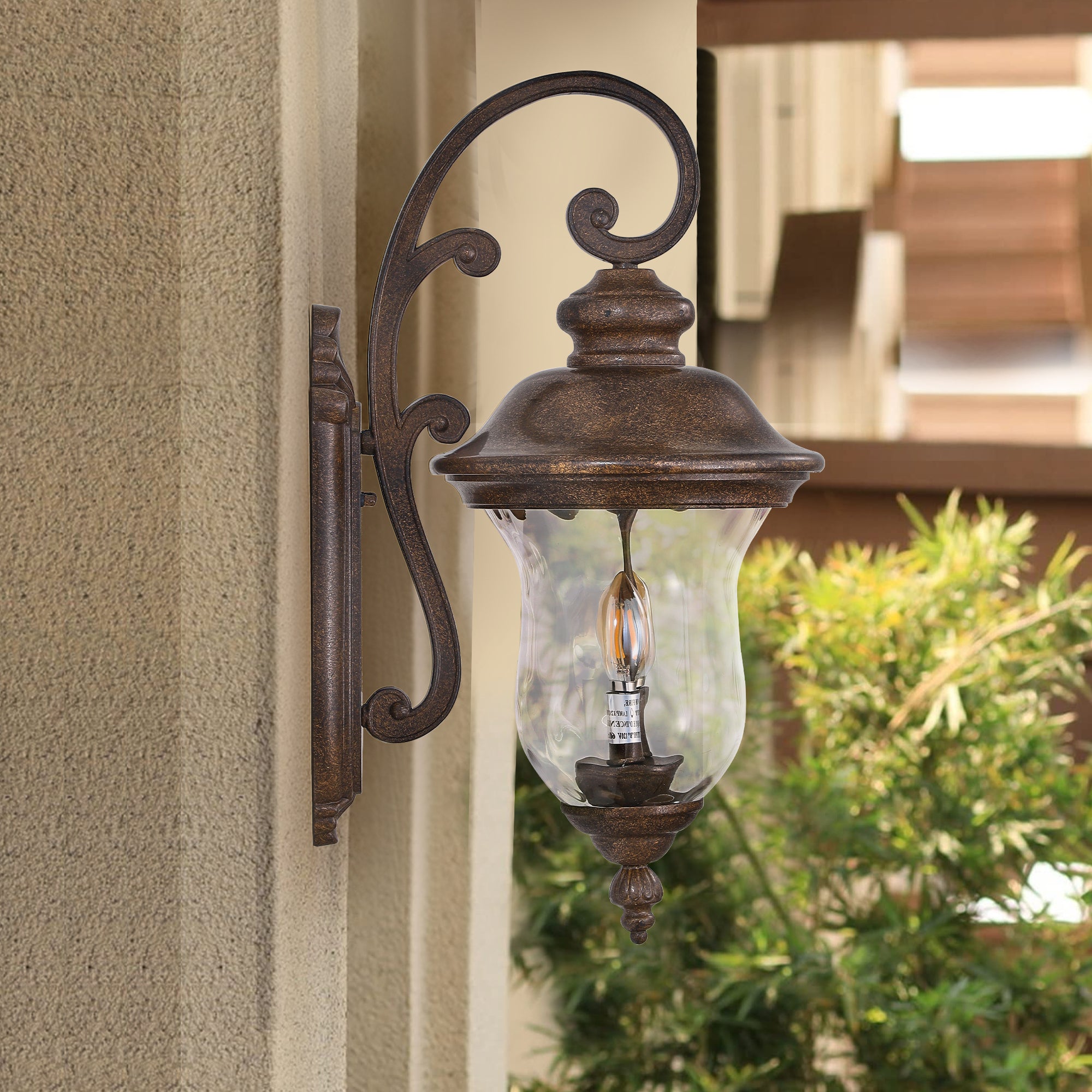 Bronzed Vintage Outdoor Wall Lantern