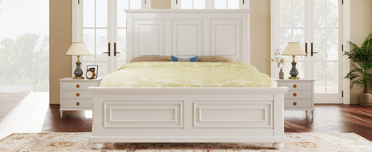 Traditional Town and Country Style Queen Panel Bed with Decorative Fretwork in White