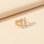 Load image into Gallery viewer, Parallel 3 Pearl Ring
