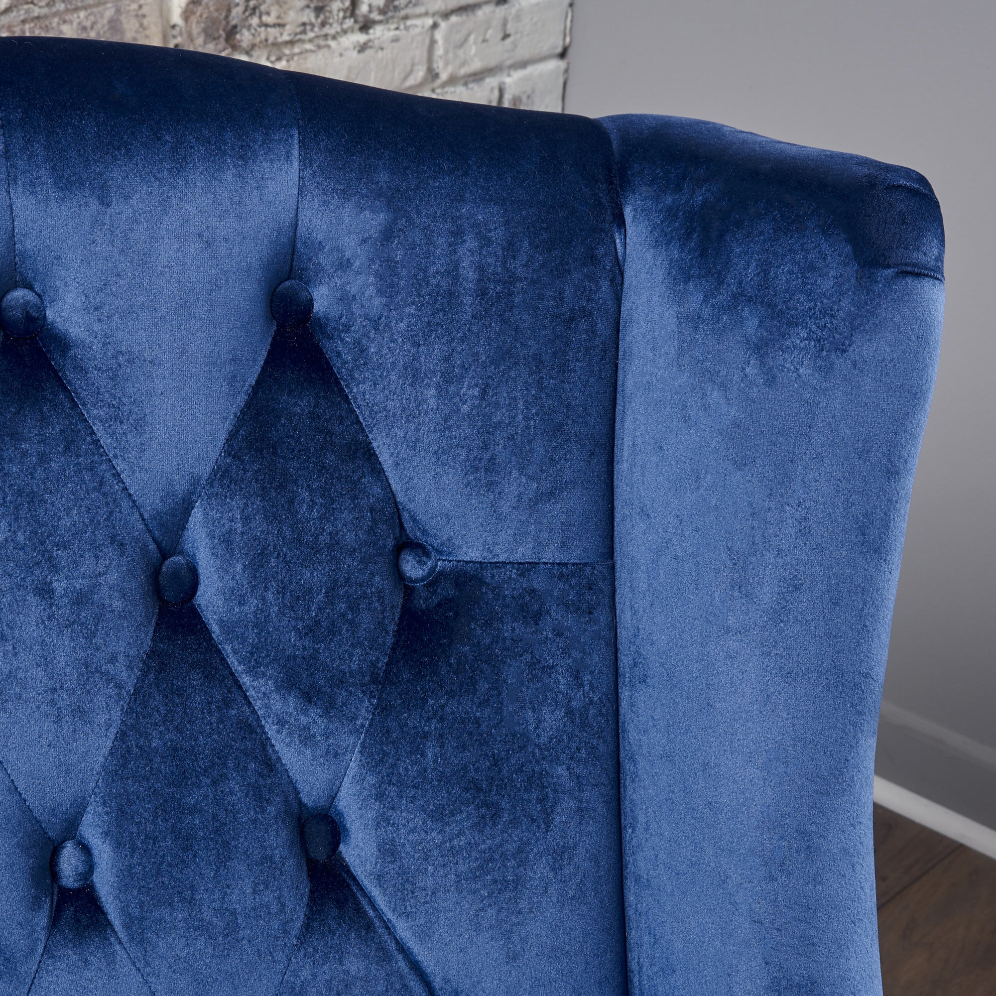 High-Backed Button-Tufted Diamond Stitch Accent Chair Upholstered In Navy Blue Velvet