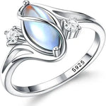 Load image into Gallery viewer, Vintage Inspired Diamond Accented Moon Ring
