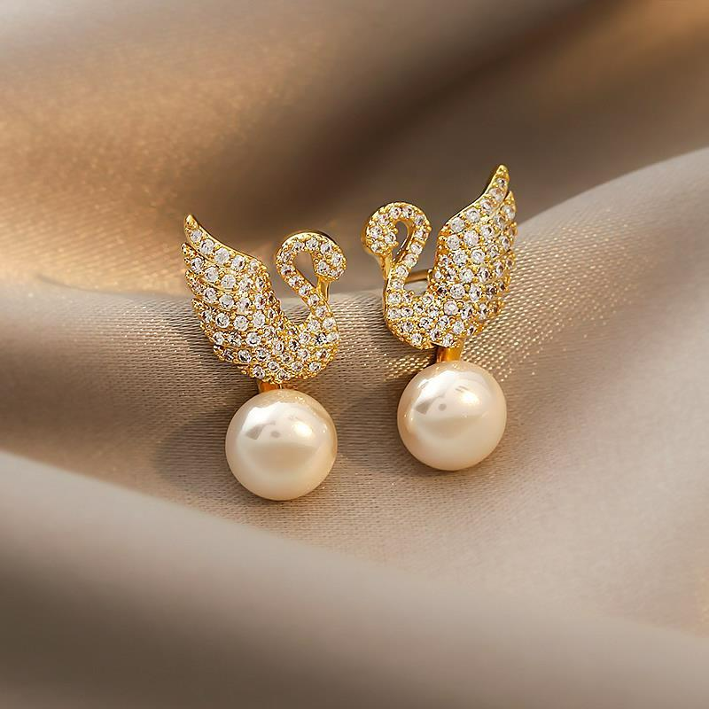 Swan Stud Earrings Pearl Swan Earrings
