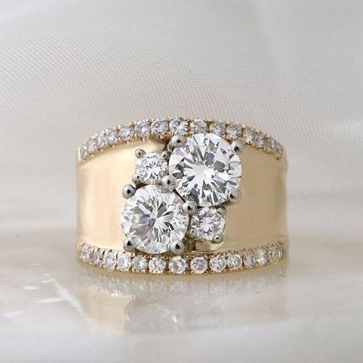 Romantic Zirconia Vintage Ring in Gold