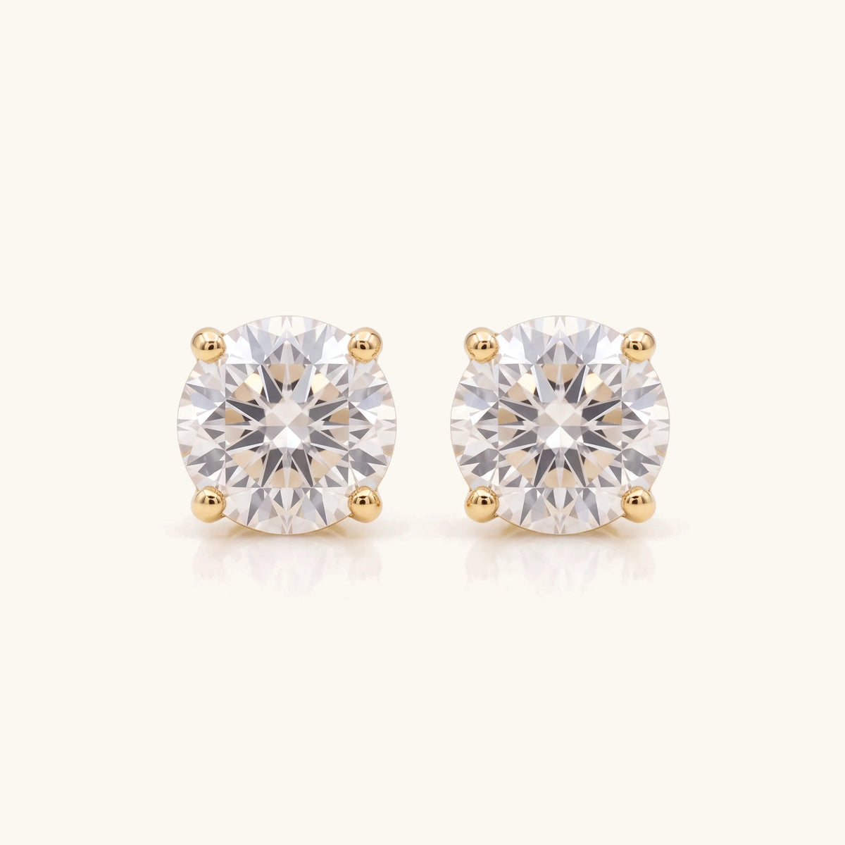 Classic Diamond Stud Earrings in gold, pair