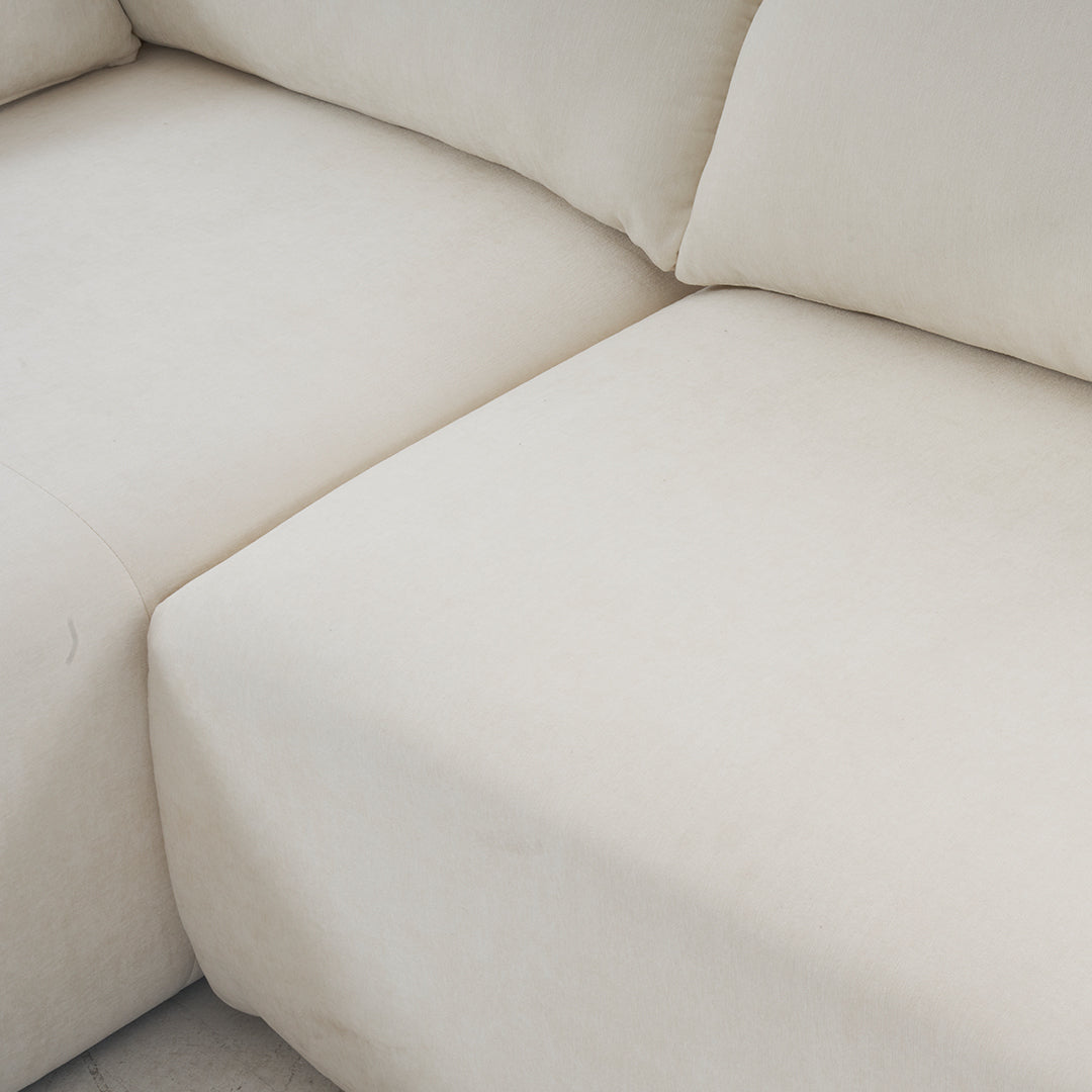 Dakar 4-Seat Minimalist Modular Sofa in White