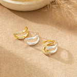 Load image into Gallery viewer, 14k Diamond Accented Interlocking Two Tone Ring
