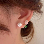 Load image into Gallery viewer, Tulip Pearl Stud Earrings Purple Floral Pearl Earrings
