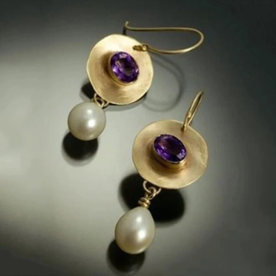 Chic Purple Zirconia Earrings in Gold
