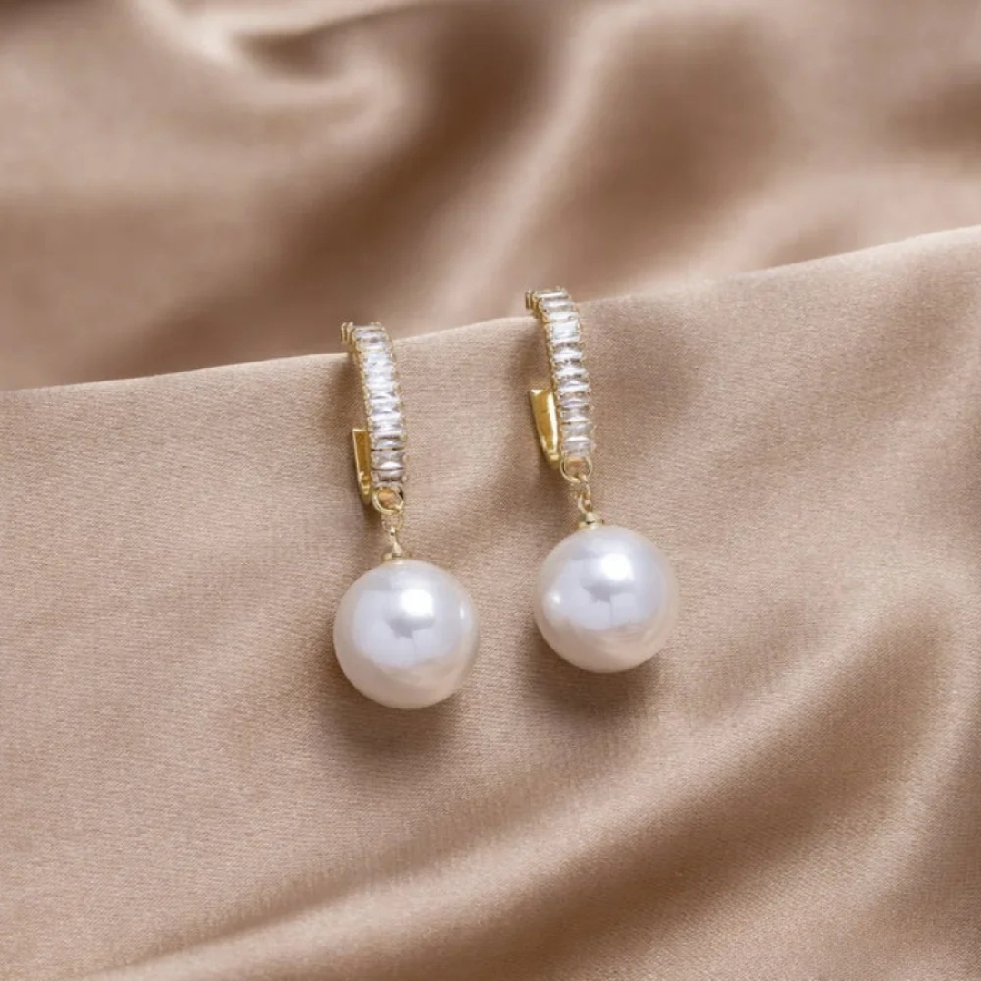 Chic Zirconia Drop Earrings