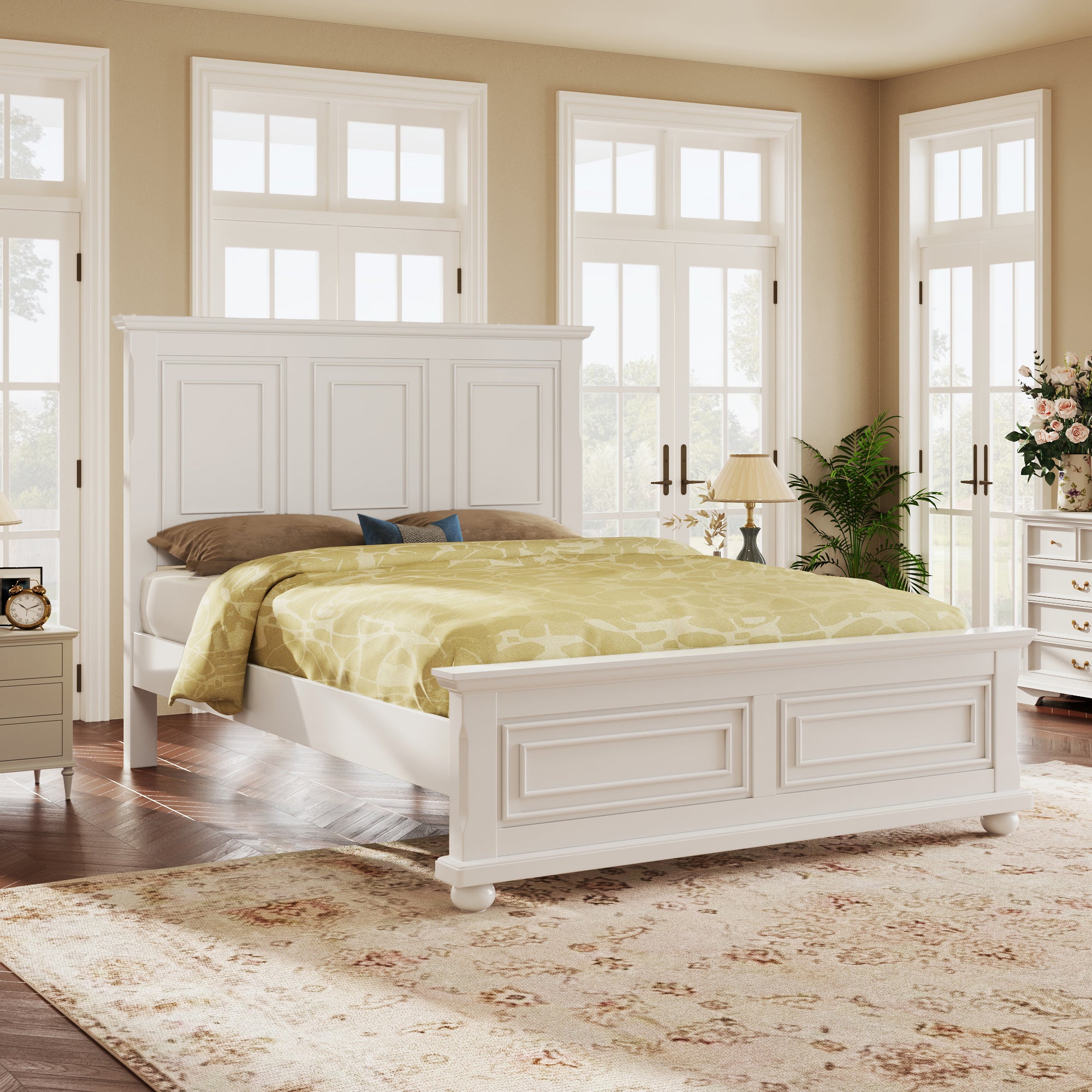 Traditional Town and Country Style Queen Panel Bed with Decorative Fretwork in White