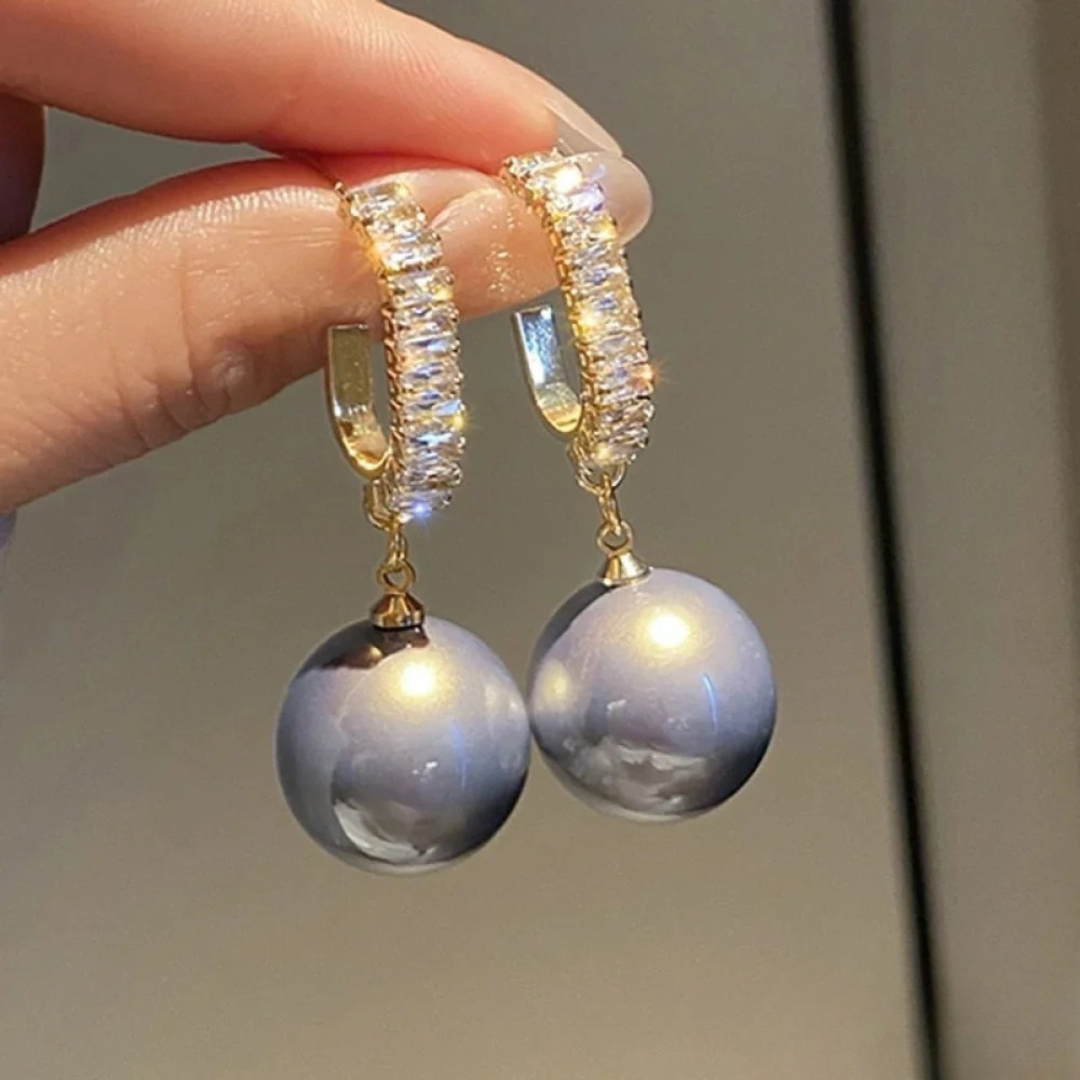 Chic Zirconia Drop Earrings