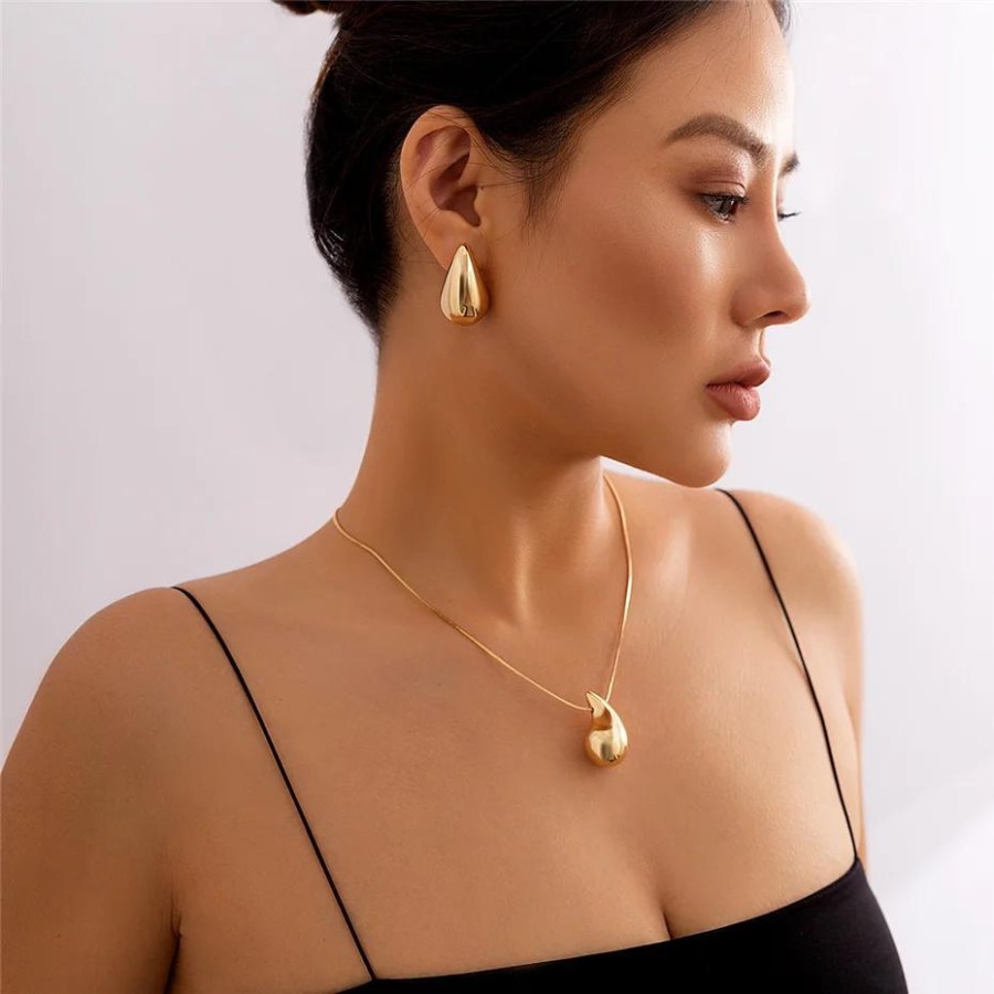 Oversized Waterdrop Necklace Gold Plated Teardrop Pendant