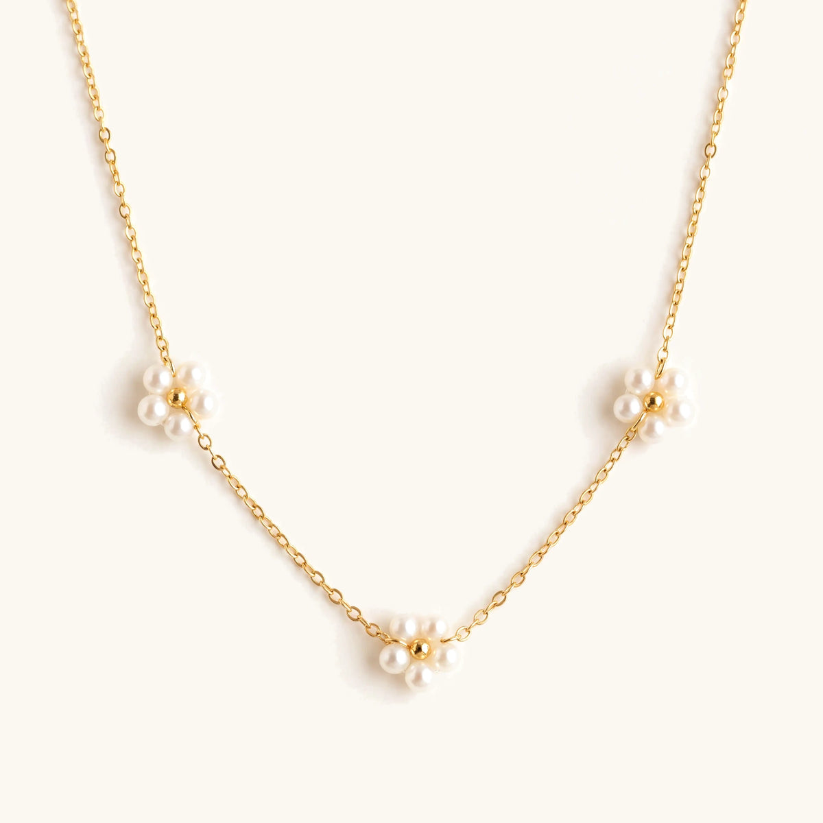 Timeless Gold Pearl Daisy Flower Necklace