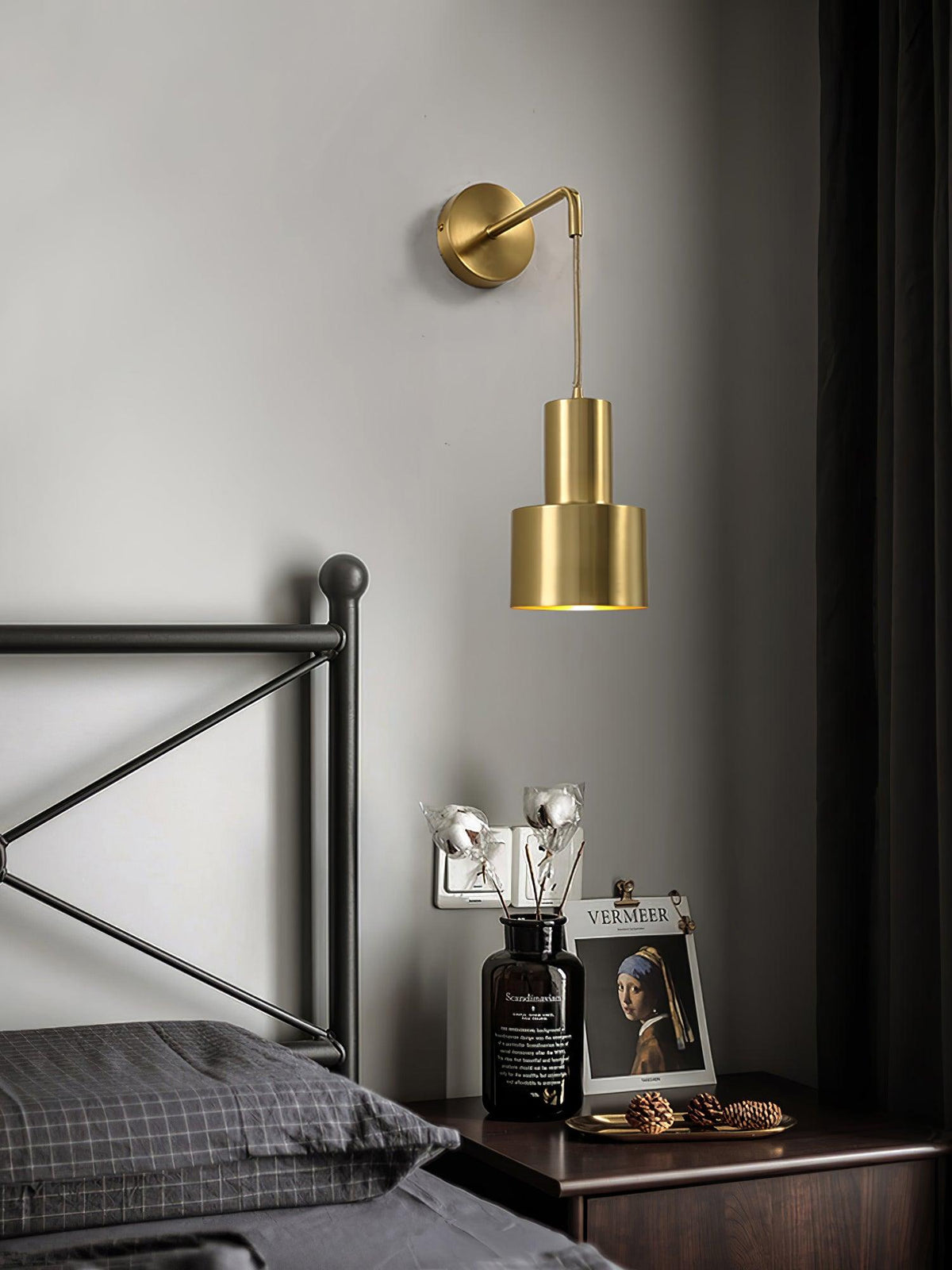 Square Black And Brass Finish Wall Sconce