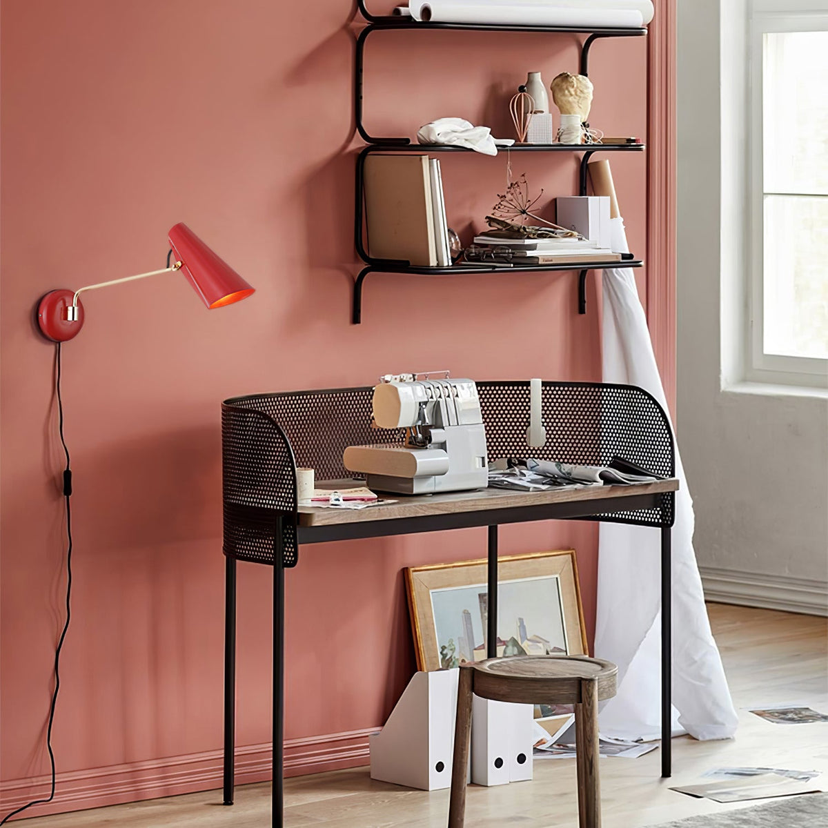 Steel Bird Form Nordic Inspired Wall Lamp