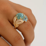 Load image into Gallery viewer, Elegant Leaf Statement Ring in Gold
