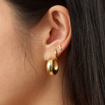 Load image into Gallery viewer, Iseul Thick Huggie Hoop Earrings
