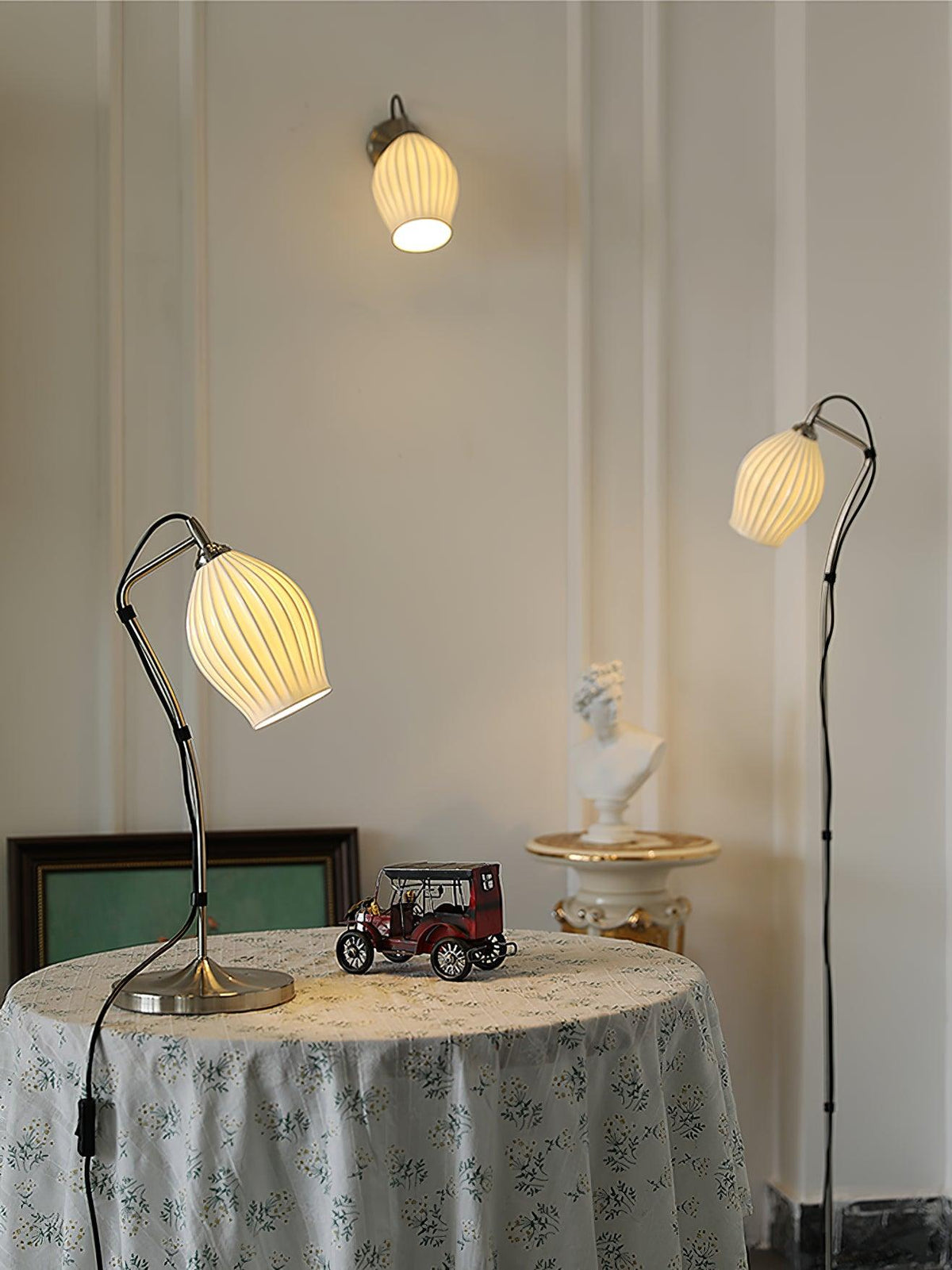 Ceramic Ribbed Nordic Inspired Wall Light