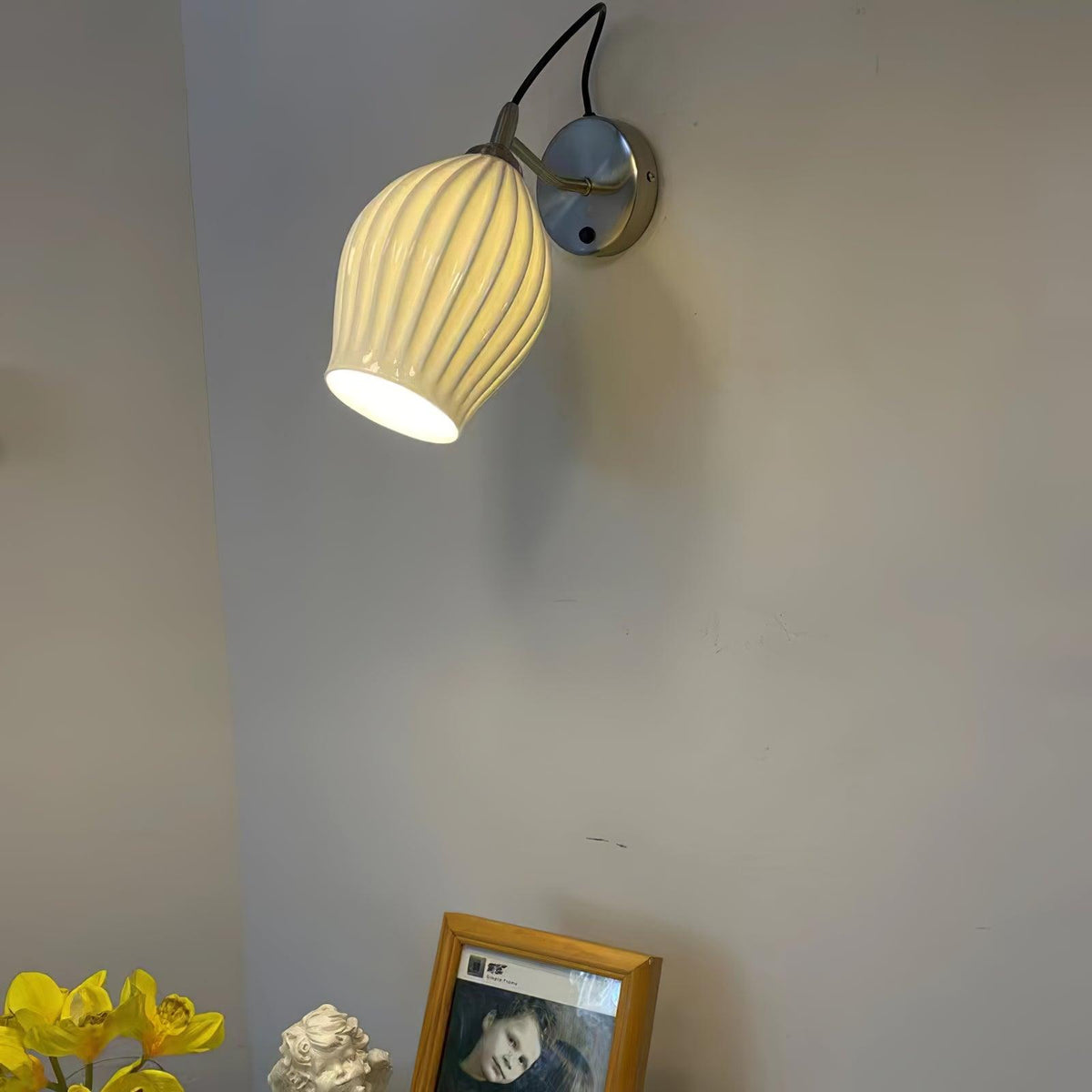 Ceramic Ribbed Nordic Inspired Wall Light