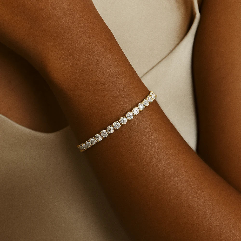 Charming Moissanite Tennis Bracelet in Gold
