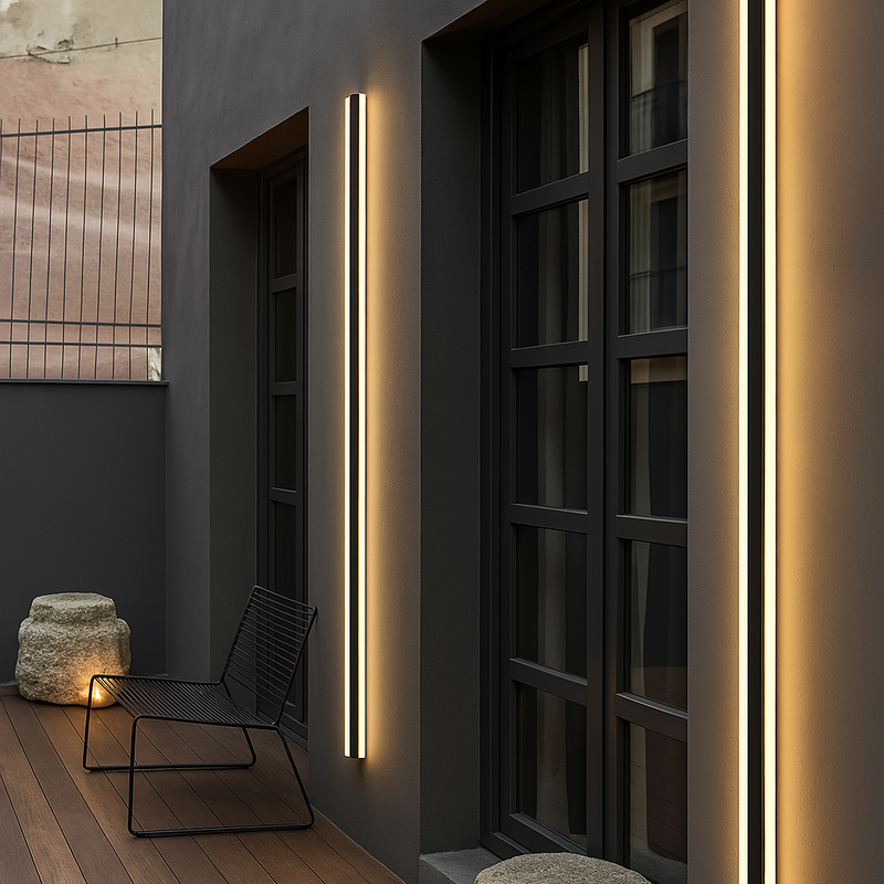 Outdoor Rust-Resistant Waterproof LED Wall Light Fixture