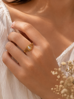 Load image into Gallery viewer, 18k Vintage Inspired Pearl Ring

