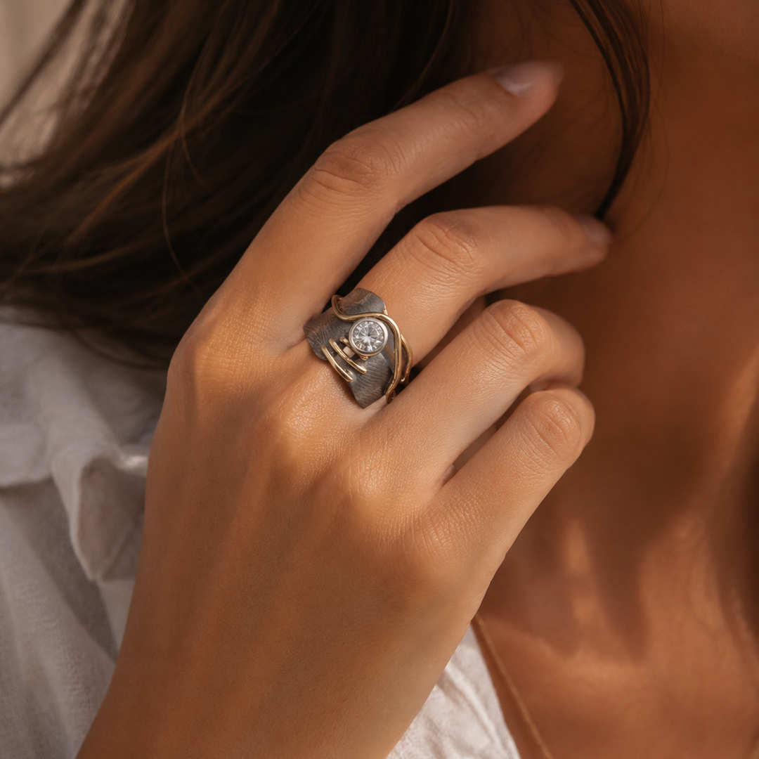 Classic Zirconia Vintage Ring in Silver