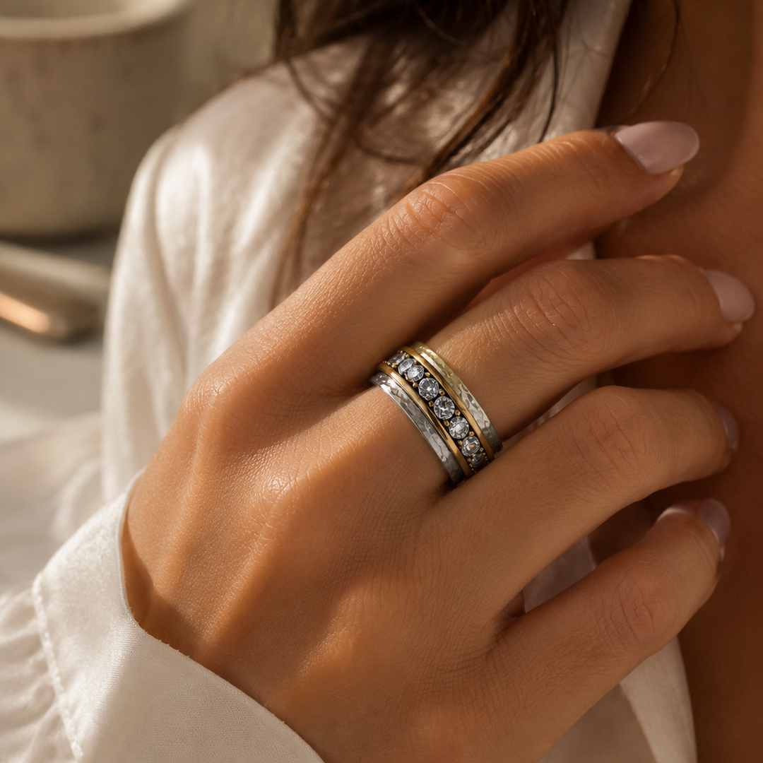 Luxurious Zirconia Statement Ring