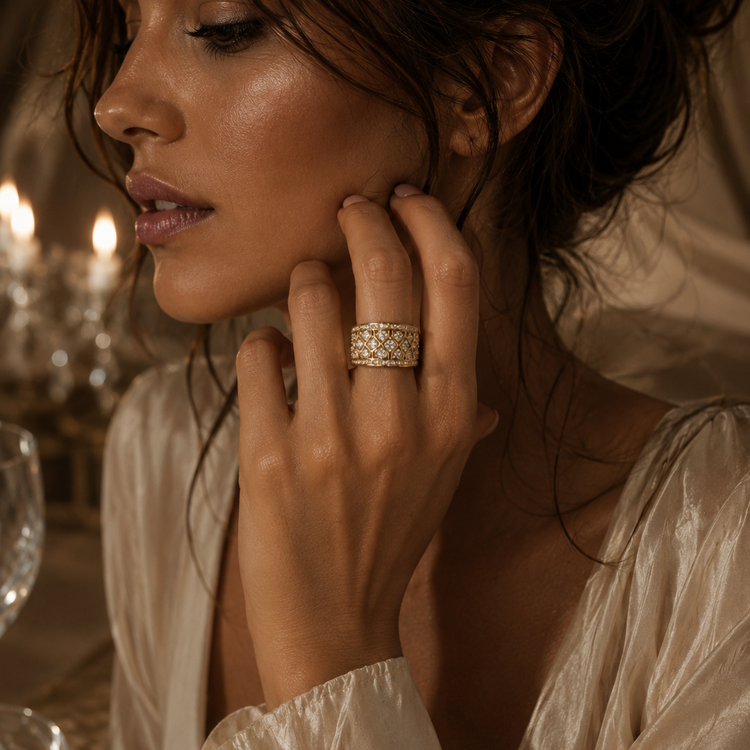 Sparkling Statement Ring in Gold