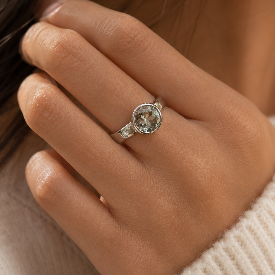 Romantic Zirconia Vintage Ring